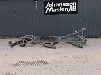 YSTA VÄGSLADD YVL 200 INKL STRÄNGSPRIDARE Övrigt YSTA VÄGSLADD YVL 200 INKL STR 48000 ex moms
3 PUNKTS UPPHÄNGD
ARBETSBREDD 2,0
LÄNGD 3,8
VIKT INK BETONGVIKTER 625
DÄCK 16,5X6,50-8/6
625 Kg