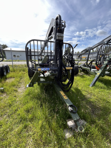 FARMA T9 F  6.3 RW1300 Farma FARMA T9 F 6,3 RW1300 WINCH, BELYSNING
6.3m kran 2 spak +el lättviktspaket