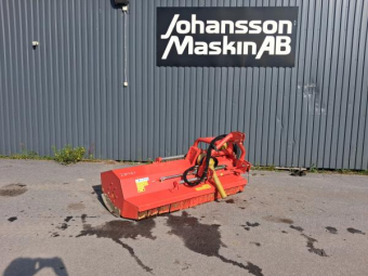 DRAGONE VL200 SLAGSLÅTTER 2METER Övrigt DRAGONE VL200 SLAGSLÅTTER 2M Hammarslagor
Hyd sidoförskjutning
Pto 540