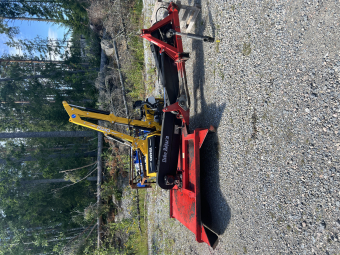Kättingröjare Ilsbo M150S Ilsbo M150S Beg Ilsbo M150S buskröjare kättingröjare.
Förstärkt på några ställen.
Ring för mer info.