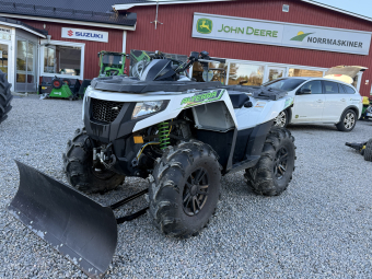 Arctic Cat Alterra 700 XT EPS Fyrhjuling/ATV Arctic Cat 700 XT EPS 347 mil
Hand och tum värmare

Denna maskin omfattas ej av ML Trygghetsköp 3mån/100tim
Maskinen säljes för kunds räkning utan garanti.
För mer information kontakta din säljare.