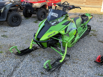 Snöskoter Arcic Cat M8000 Hardcore Arctic Cat M8000 