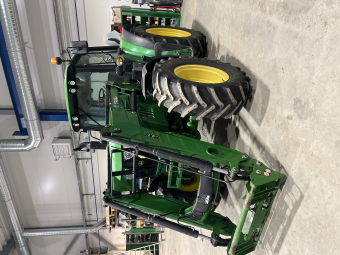 John Deere 6125M med Trima 4.1P-Lastare John Deere 6125M Kontakta säljare för mera info!