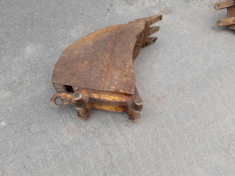 KABELSKOPA MF 50B Övrigt KABELSKOPA MF 50R Tandskopa 30cm 95 Liter
Passar Bla Massey Ferguson 50B 50R