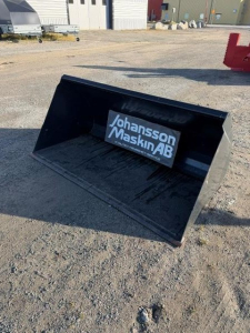 SNÖSKOPA 200LV ÅLÖ Övrigt SNÖSKOPA 200LV ÅLÖ Står i Ö-Vik 
0660-59982