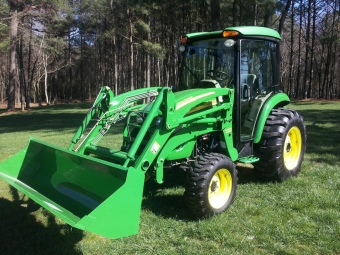  John Deere 4720 Gr: John Deere
Modell: 4720
r: 2007
Timmar: 2150
Brnsle: Diesel
Motor: 58
Skick: Utmrkt