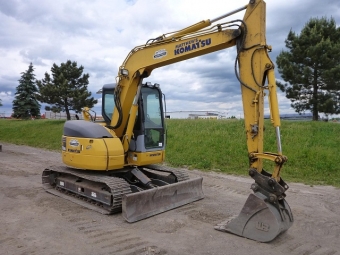  Komatsu PC78US-6 Tillverkare: KOMATSU 
Modell: PC78US-6 
Typ: minigrvare 
r: 2009 
Timmar: 1222 
Effekt: 54 hk 
Arbetsvikt: 7190 kg