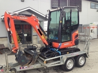  Kubota KX 019-4 minigrvare Tillverkare: Kubota KX 019-4 minigrvare
Modell: KX 019-4
Typ: minigrvare
r: 2012
Timmar: 315 
Effekt: 21 hk